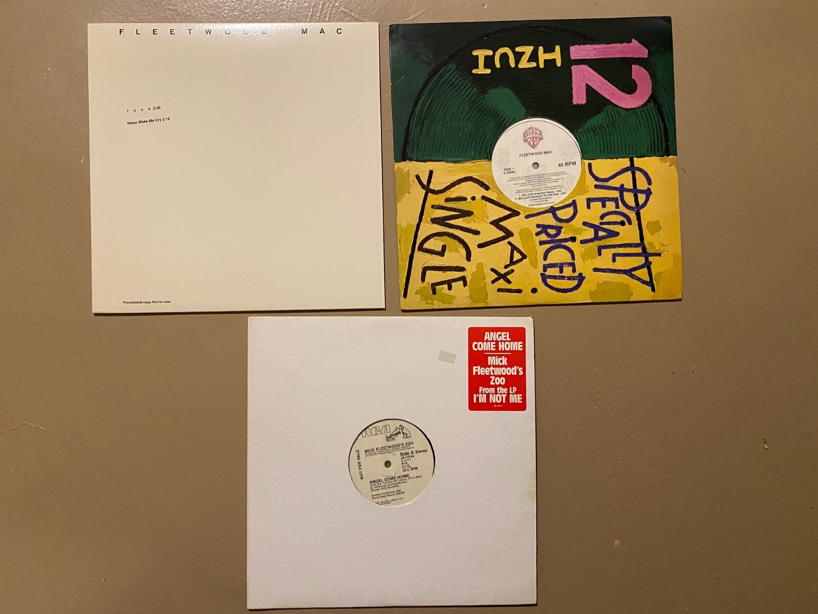 Fleetwood Mac - LOT of 2 (12 Fleetwood Mac - LOT of 2 (12