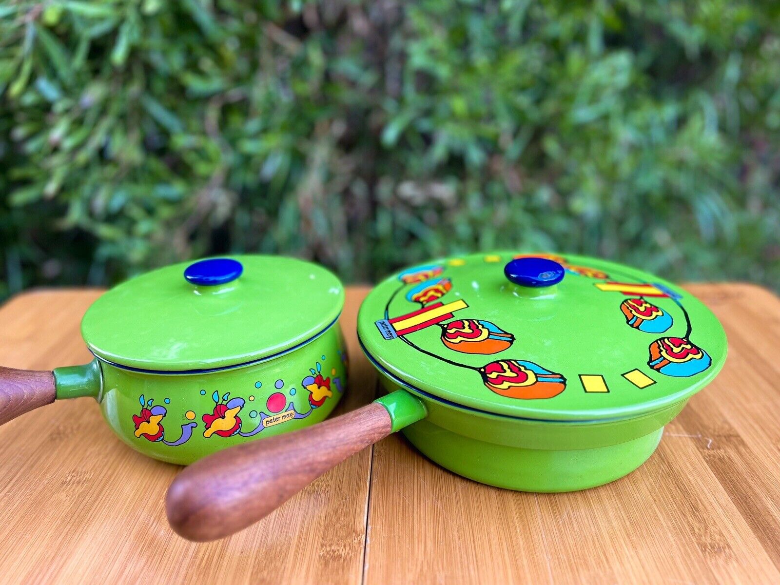 Vintage Peter Max Set of 2 Green Pots with Handles & Lids Peter Max Kitchenware