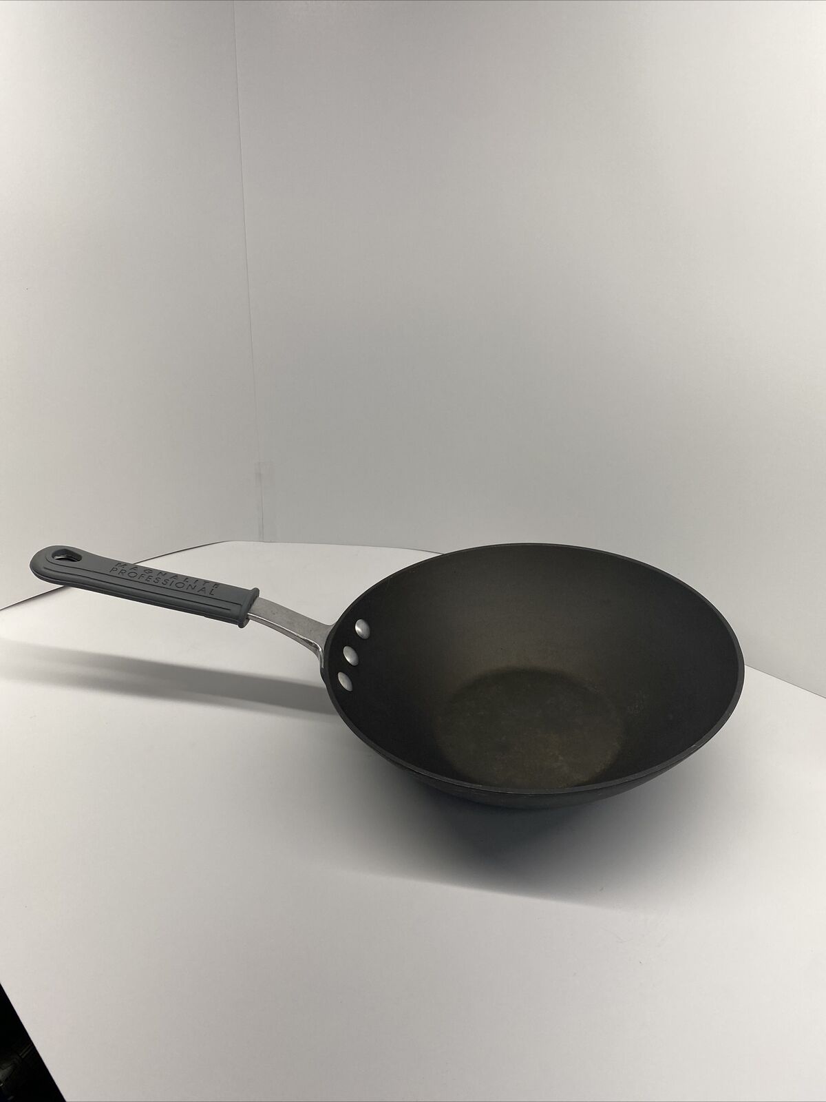 Magnalite Professional 10 Inch Pan With Lid