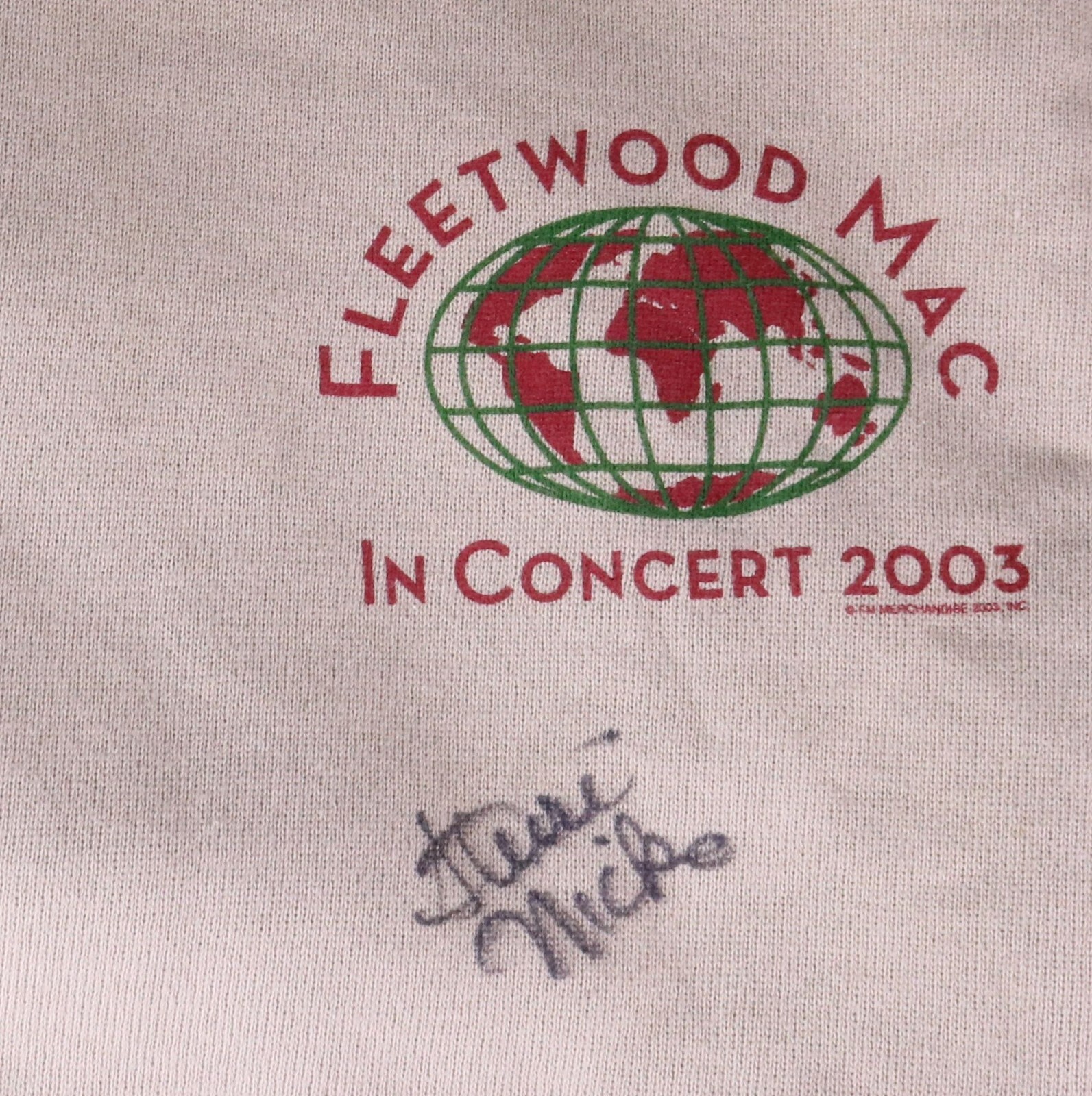 Stevie Nicks ~ Signed Autographed Fleetwood Mac Concert Hoodie ~ PSA DNA Stevie Nicks ~ Signed Autographed Fleetwood Mac Concert Hoodie ~ PSA DNA