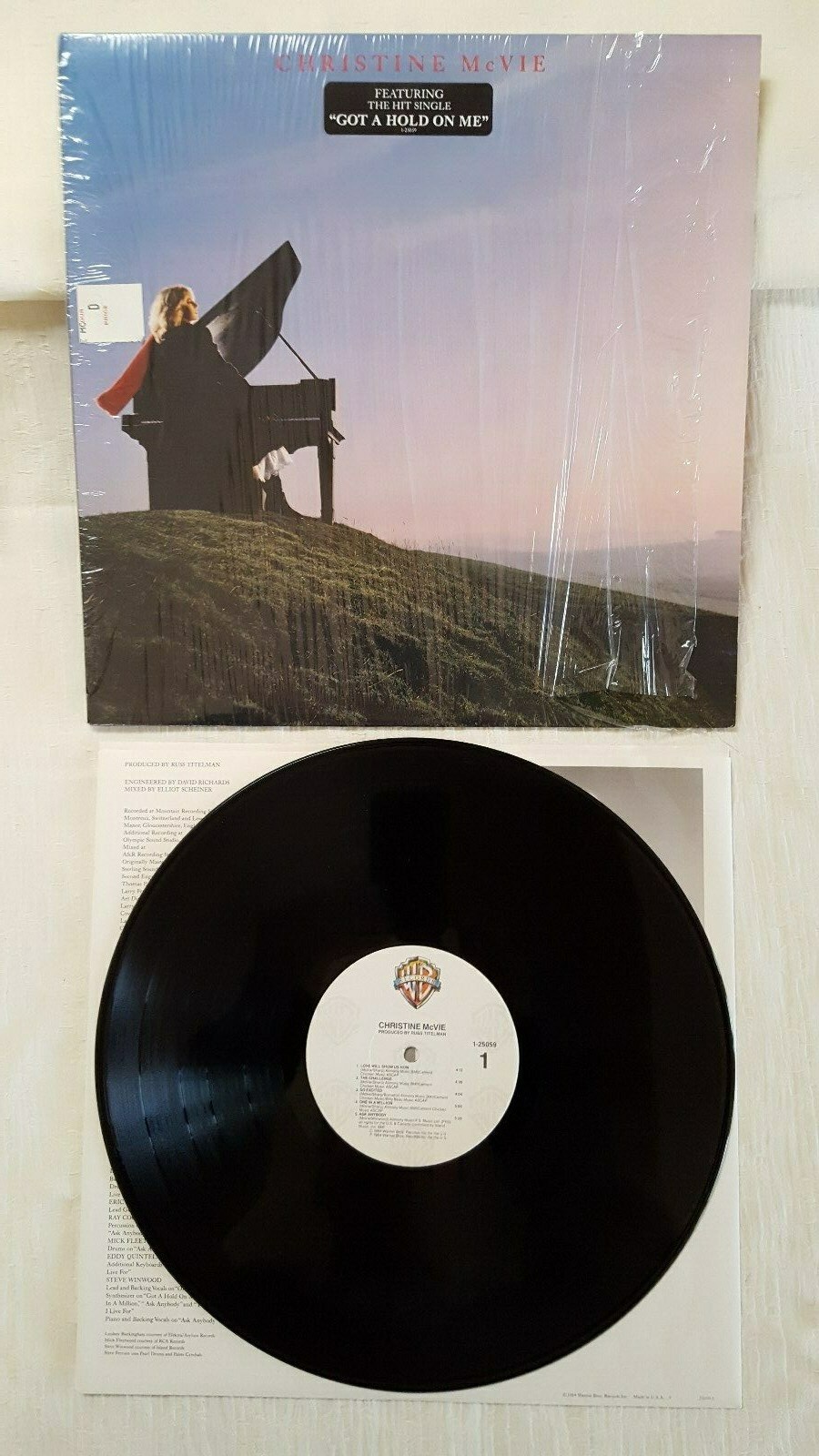 Christine McVie - Self-titled (1984) LP • Fleetwood Mac, Got a Hold on Me EX/EX Christine McVie - Self-titled (1984) LP • Fleetwood Mac, Got a Hold on Me EX/EX