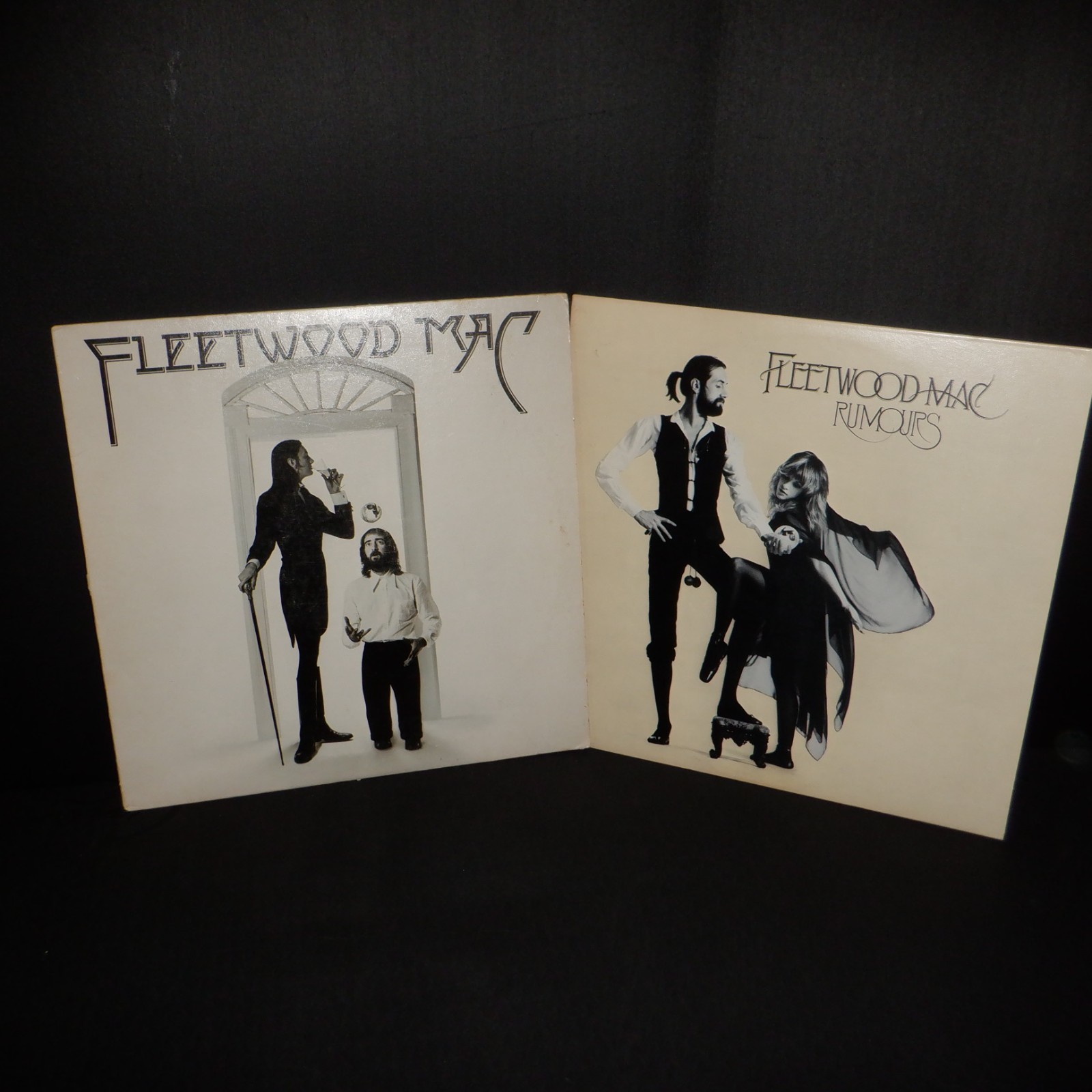 FLEETWOOD MAC vinyl LOT x2 S/T Fleetwood Mac 1975 + RUMOURS 1977 Textured OIS FLEETWOOD MAC vinyl LOT x2 S/T Fleetwood Mac 1975 + RUMOURS 1977 Textured OIS